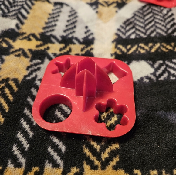 ==$4 each / 5 for $15 / 10 for $25 Tupperware tools / minis / gadgets - Picture 6 of 13